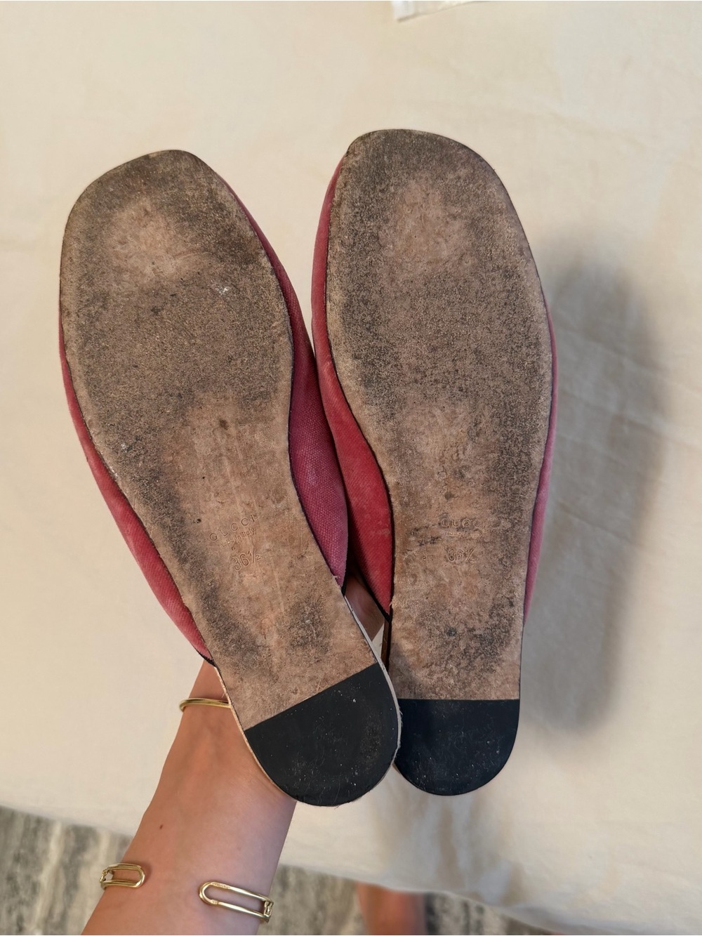 Gucci Rose Pink Velvet Beaded Snake Mules - Picture 6 of 6